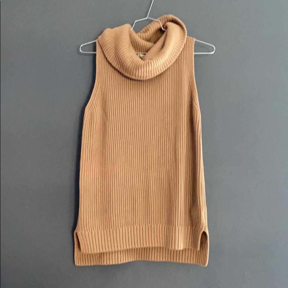 Brand New Michael Kors sweater